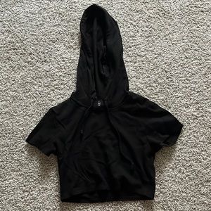 Cropped black shirt sleeve hoodie